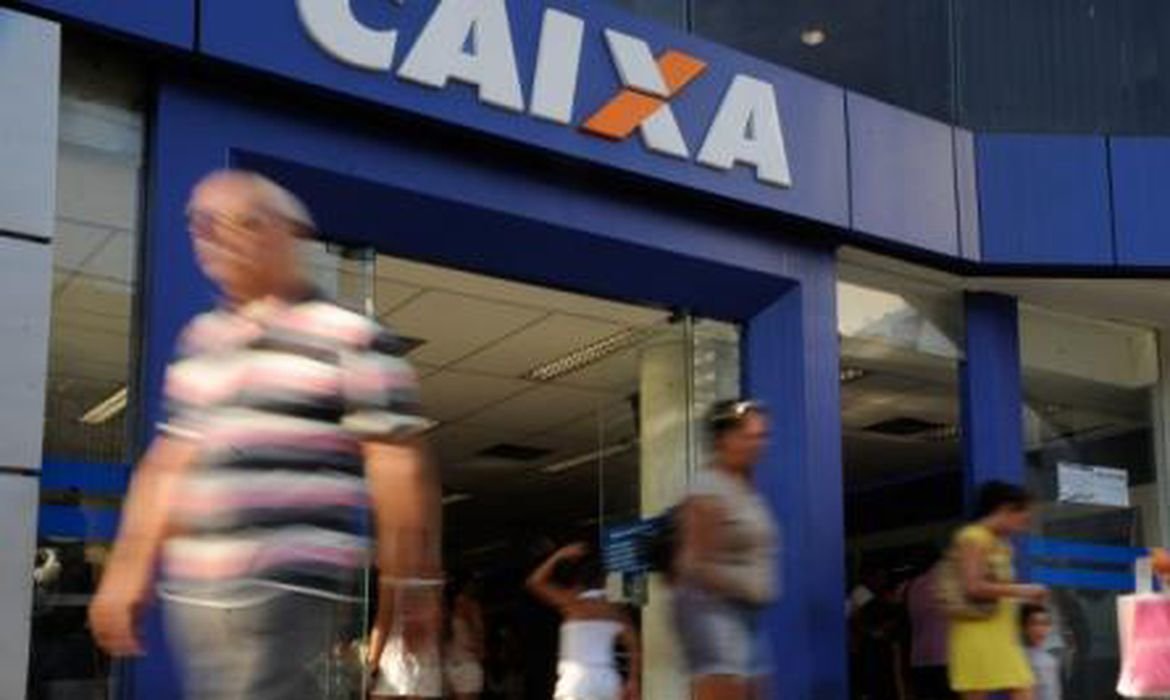 Bancos anunciam programas de apoio a empreendedoras