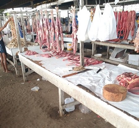 Carne de bode vendida em feiras livres, em Petrolina