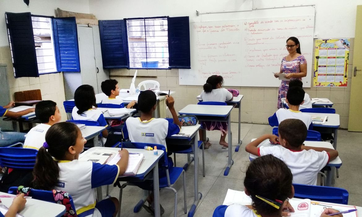 O Senado aprovou uma política de qualidade de vida para educadores