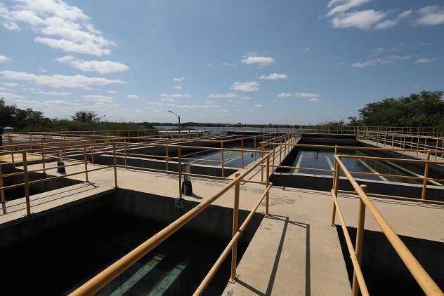 Governadora-Raquel-Lyra-autoriza-investimentos-de-R-100-milhoes-para-ampliacao-do-abastecimento-de-agua-e-tratamento-de-esgoto-em-Petrolina