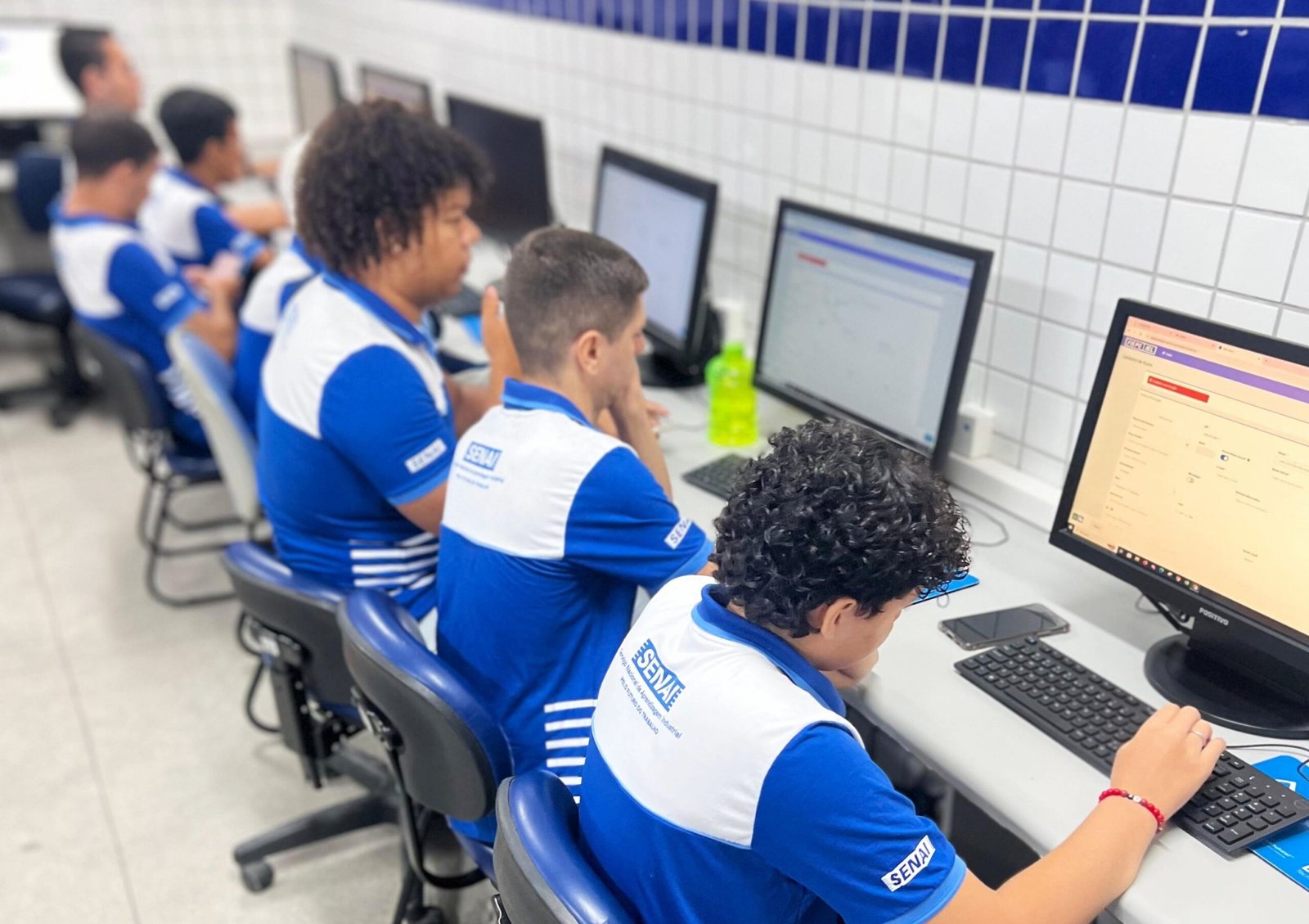 SENAI Petrolina oferece 60 vagas gratuitas para cursos técnicos presenciais