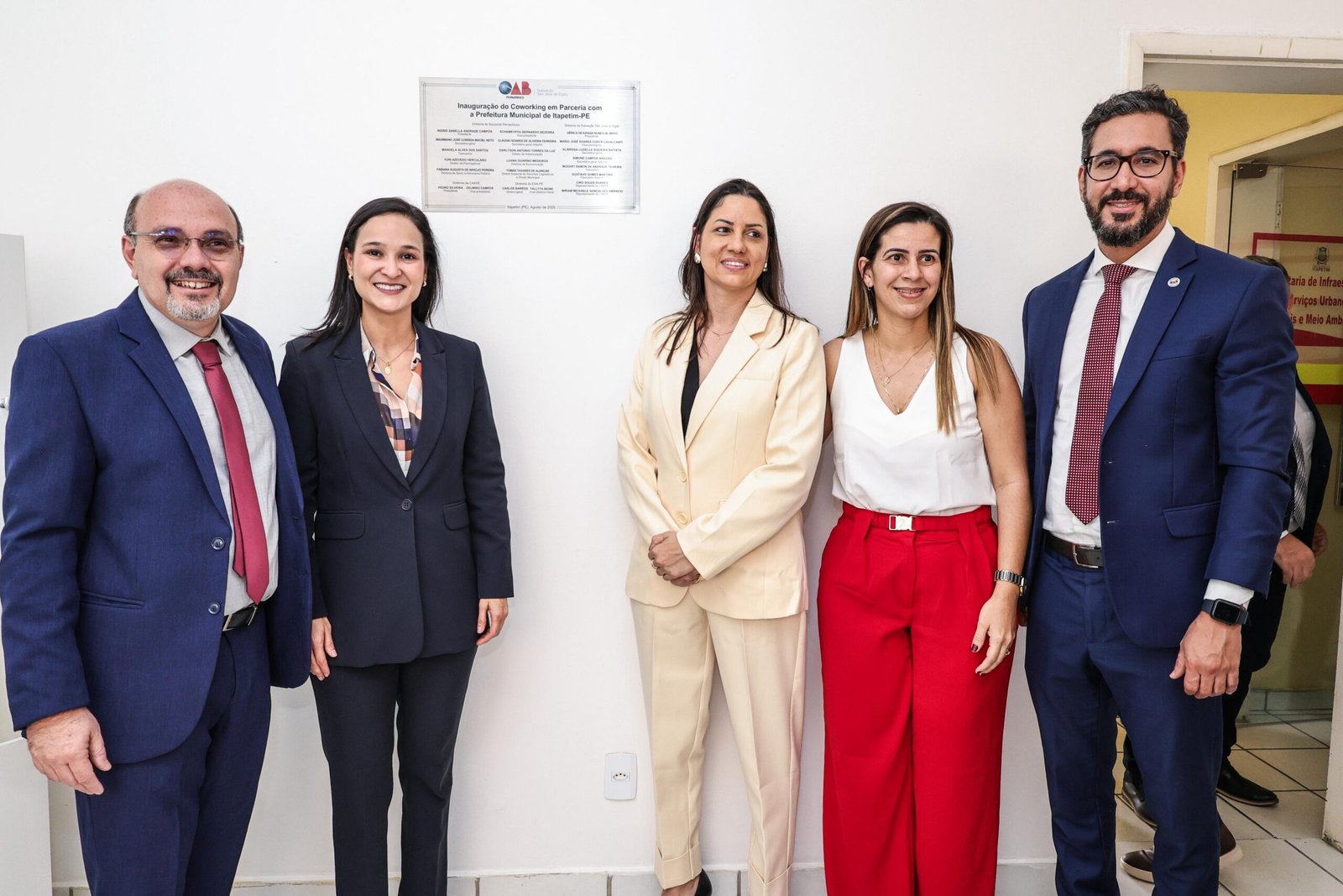 OAB Pernambuco entrega equipamentos para a advocacia Sertão do Pajeú