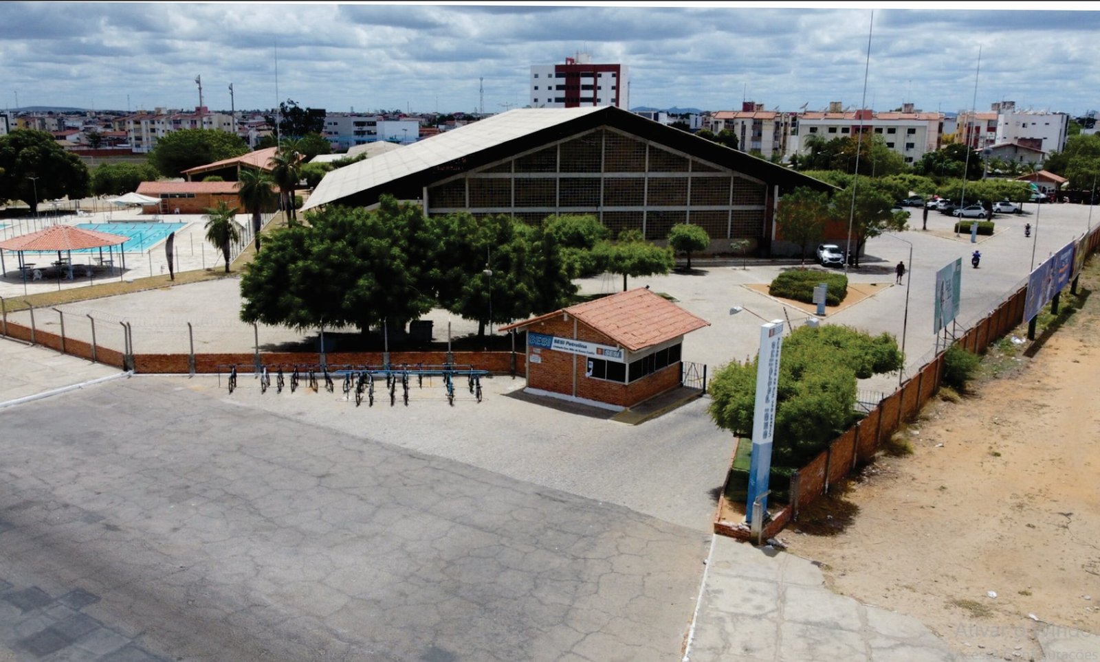 SESI-PE lança edital com 690 bolsas de estudo gratuitas para 2026
