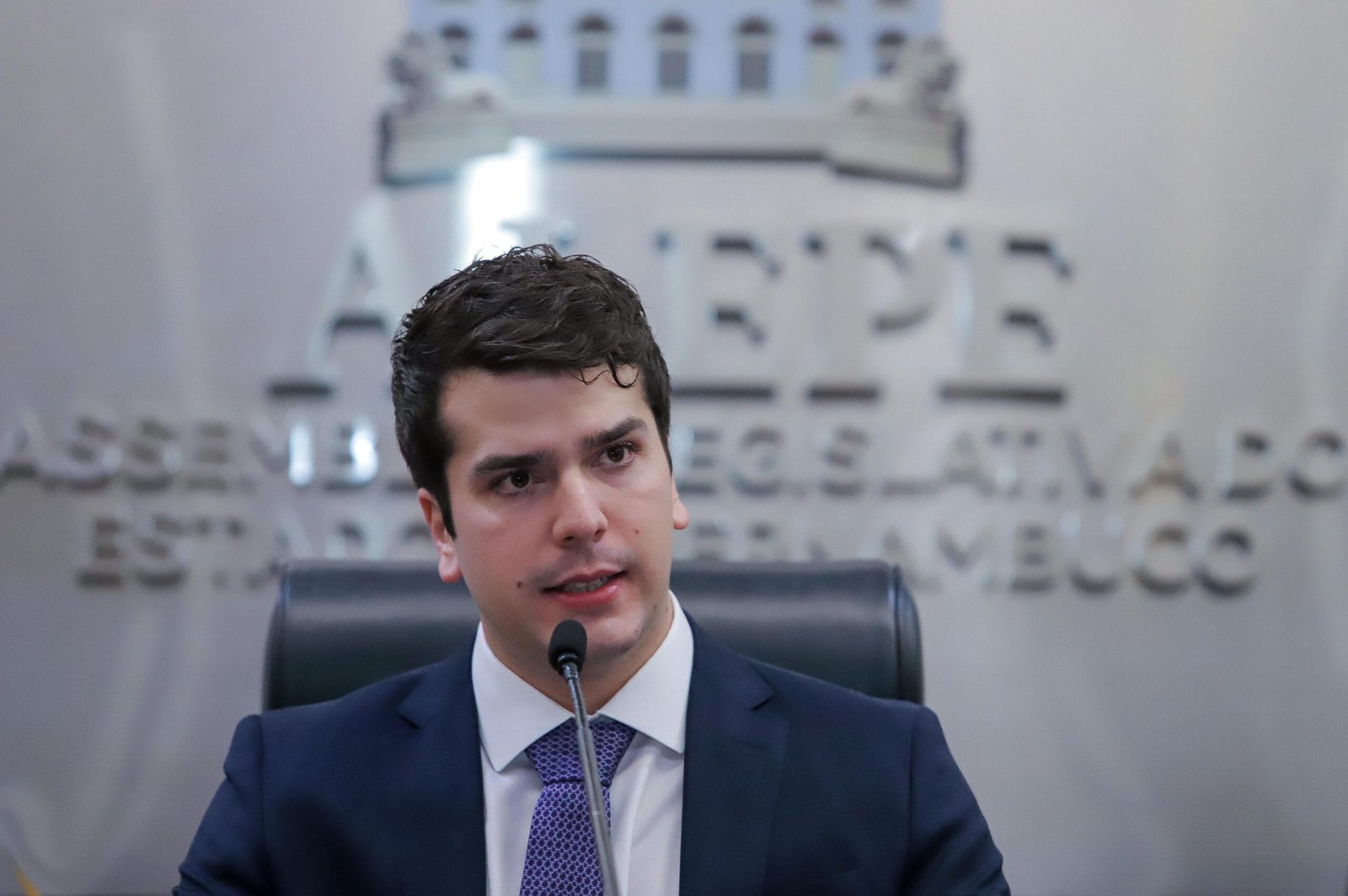 Emenda ao PLDO 2026 garante R$ 125 milhões extras aos municípios pernambucanos