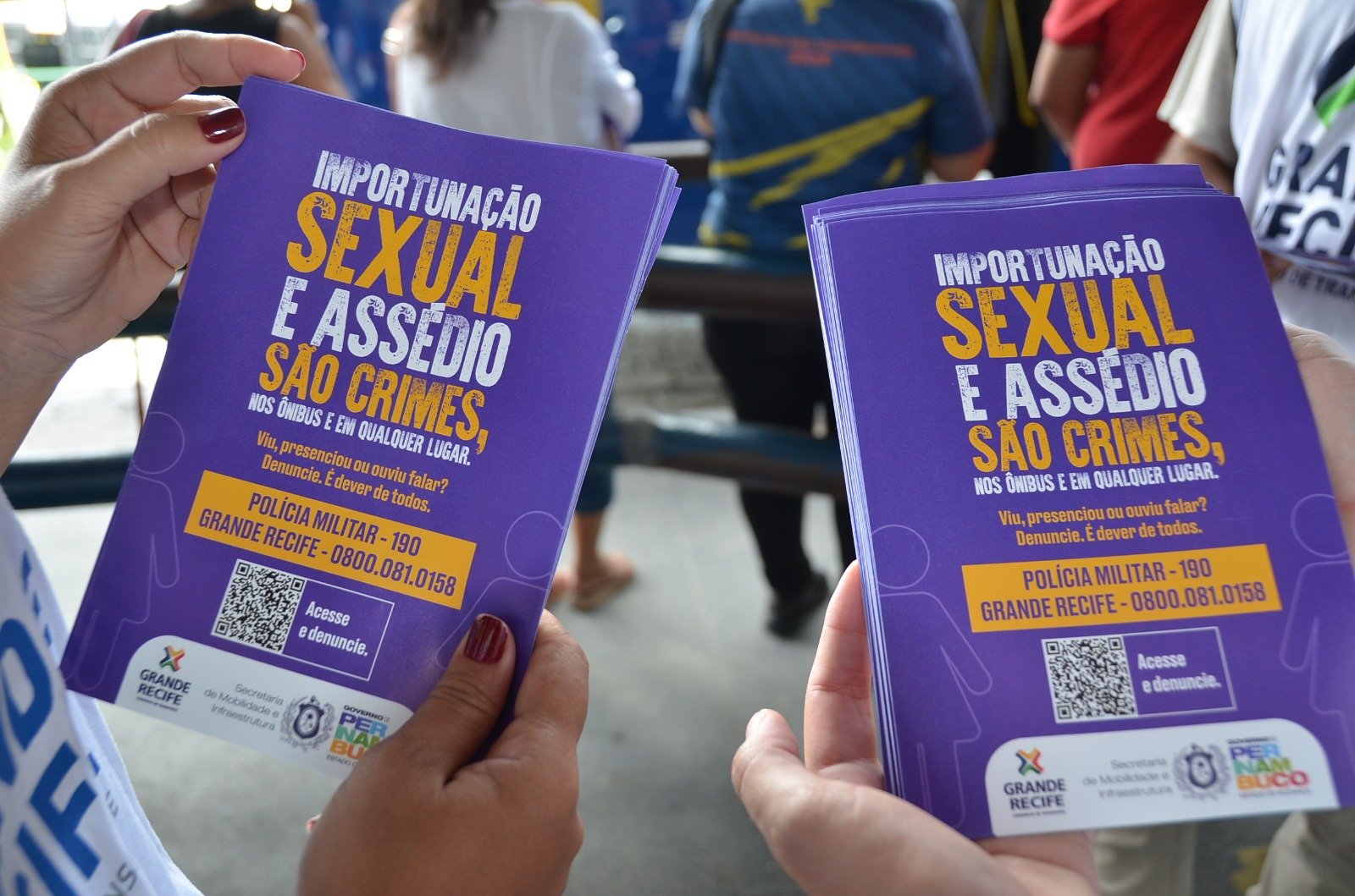 Grande Recife realiza ação educativa sobre importunação sexual no Terminal Integrado de Pelópidas em Paulista